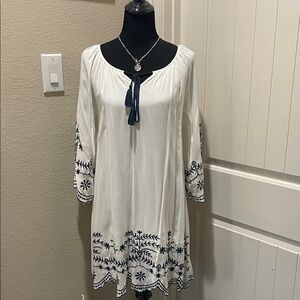 White Embroidered Boho Tunic Dress with Navy Accents